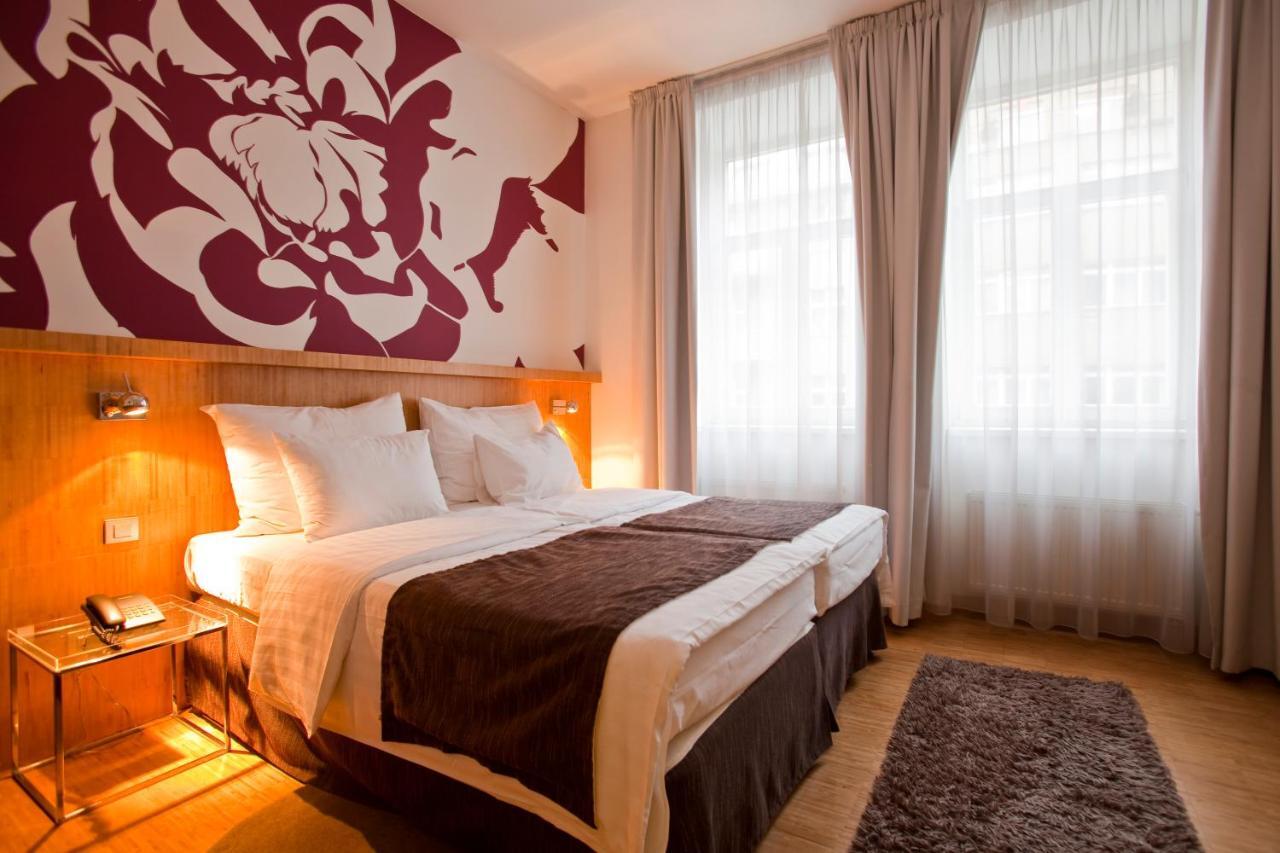 Dahlia Inn Praha Pokoj fotografie